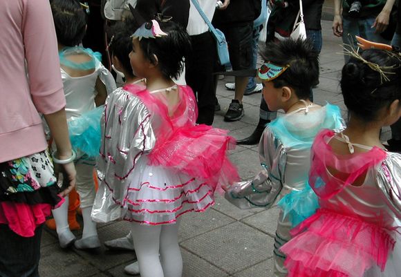 015 - HONG KONG KIDS PARADE.JPG
