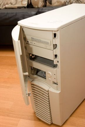 server-computer-3.jpg