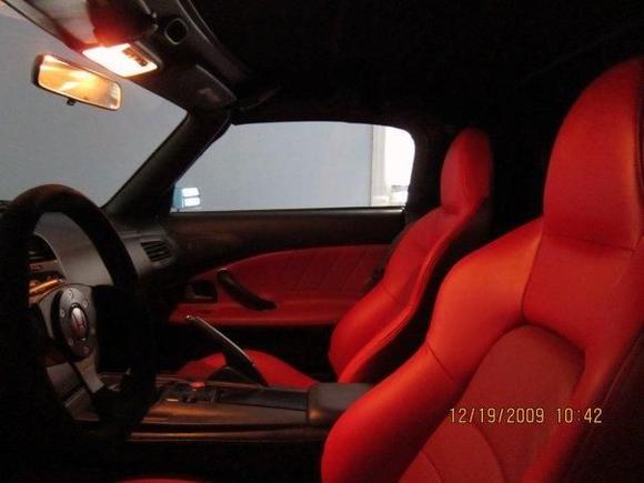 interiorseats.jpg