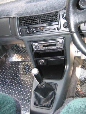 interior_console.jpg