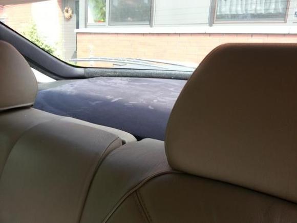 The black alcantara back shelf