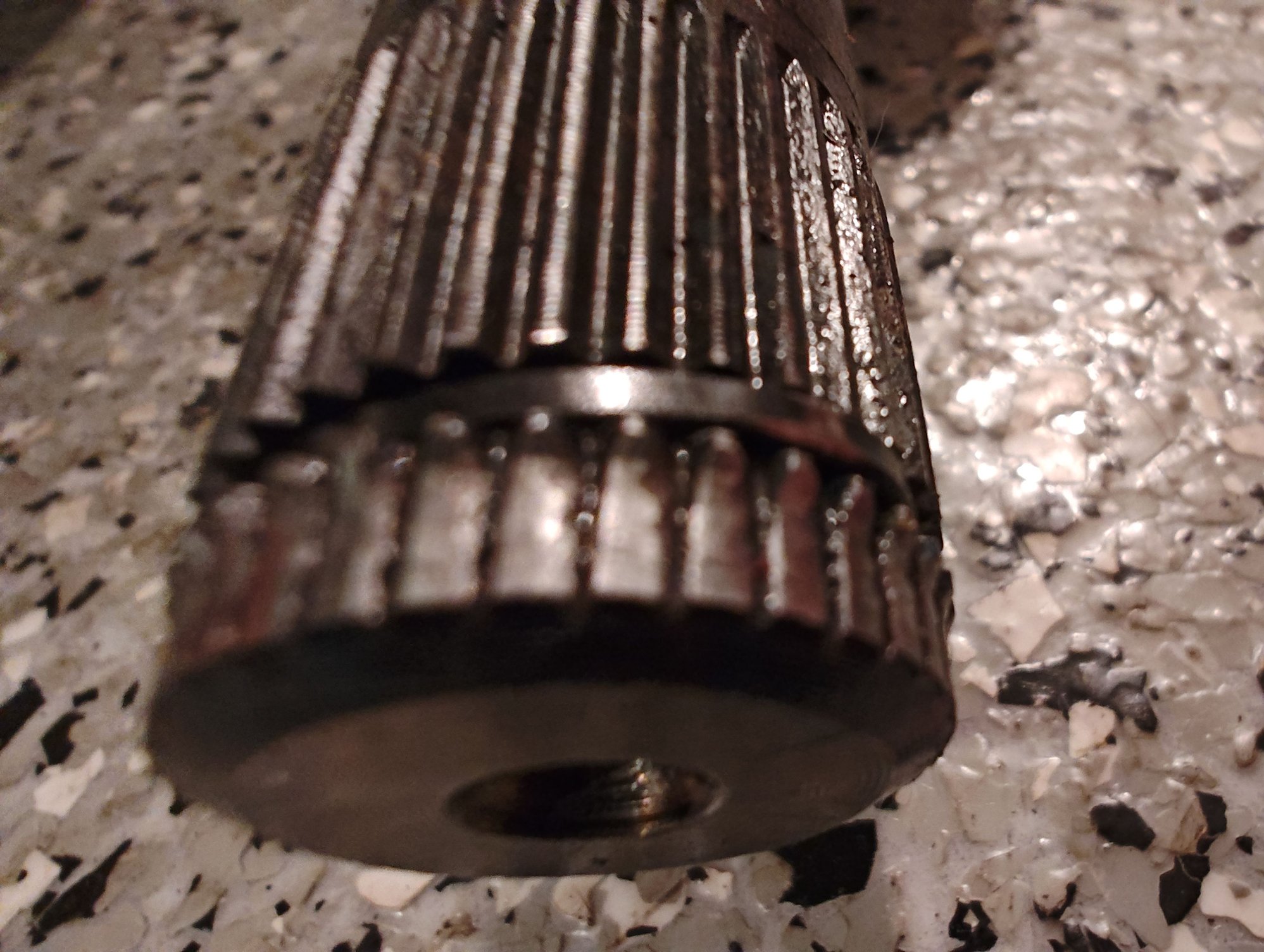 drivers side cv axle splines end on