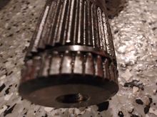 driver's side cv axle splines end on