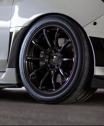 In black either but in a size that works and fills arches these are ones I’d buy now 
Still keep white tho 