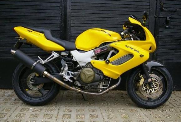 VTR after paintjob