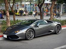 Lamborghini Huracán. By 車迷俱樂部 autoclubline