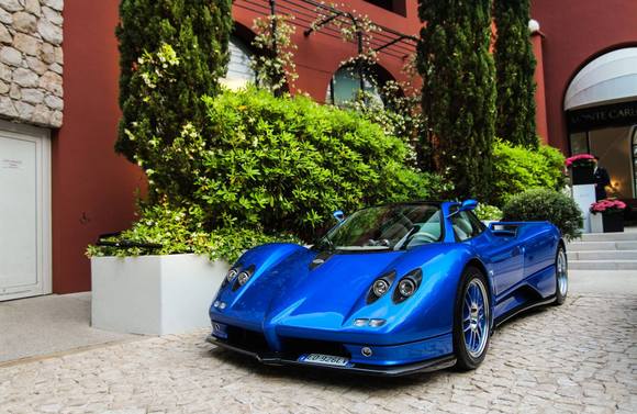 Pagani Zonda C12-S. Facebook: Kero Photography