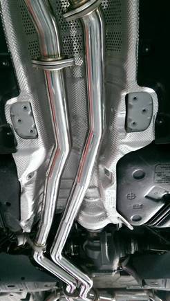 2014 BMW F22 M235i Armytrix Performance Valvetronic Exhaust System High flow down pipes Mid pipe Muffler Wireless remote control kits review price road sounds