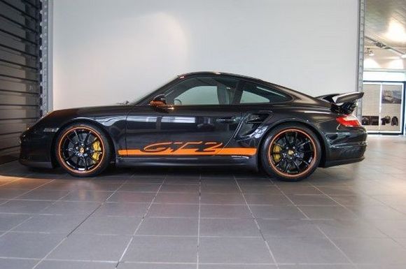 75674d1217181895 black orange 997 gt2 black orange 2