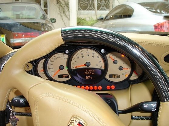 All factory options including colored keyed gauges