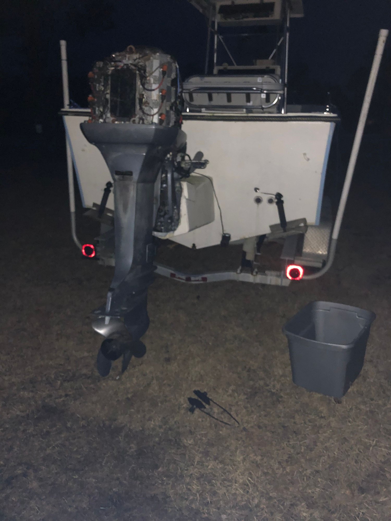 What size kicker motor for 25ft kencraft challenger centr console The