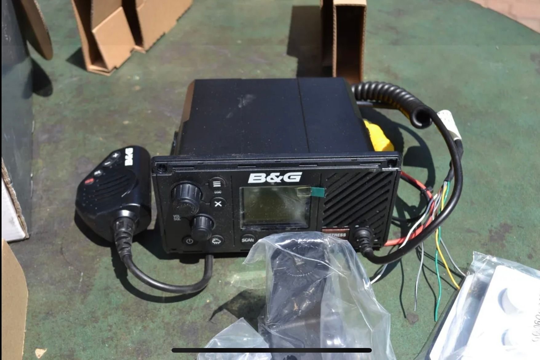 V20 VHF DSC Marine radio