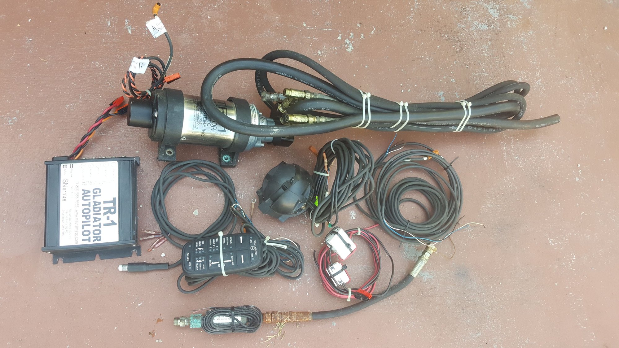 garmin tr1 autopilot