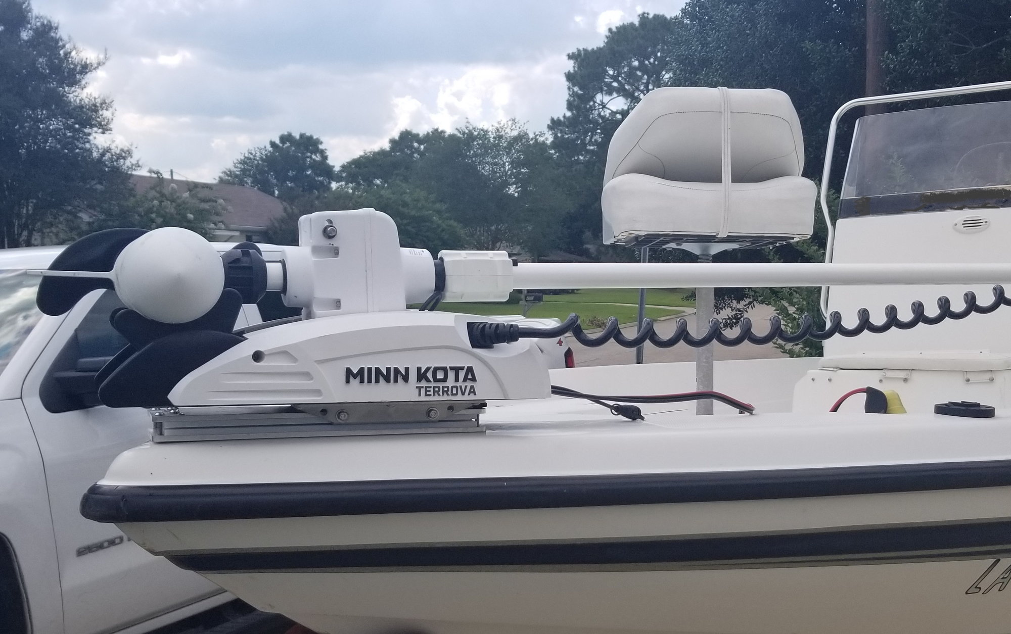 How To Mount a Trolling Motor Over A Raised Bow Edge –