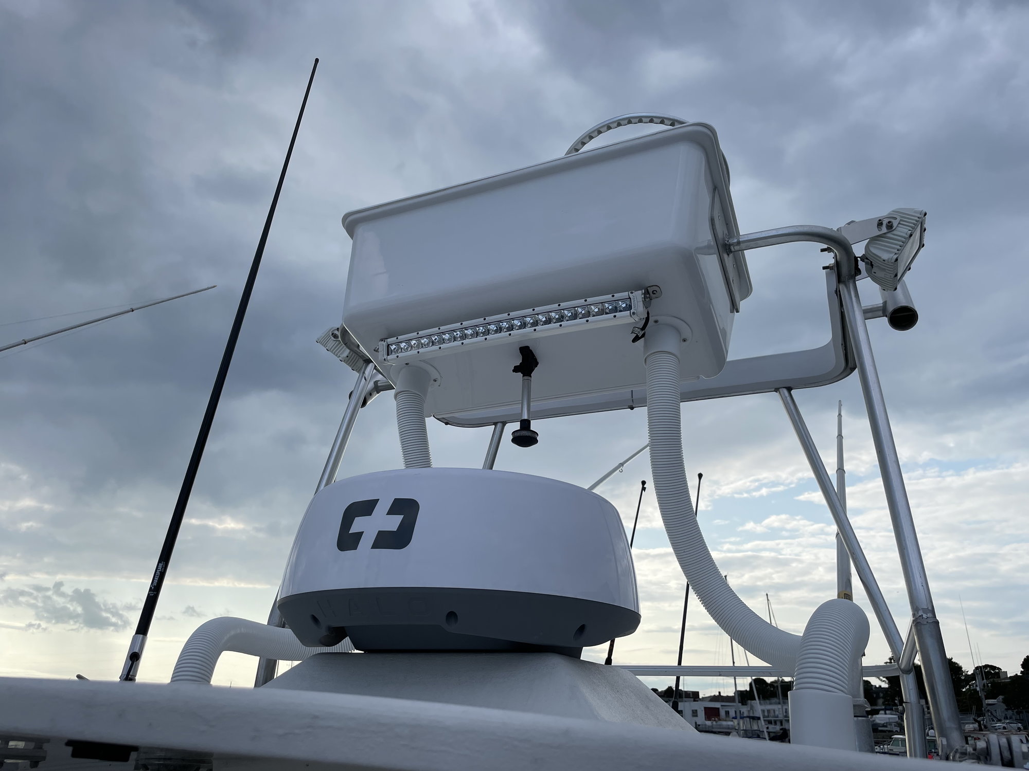 Regulator 2000 26fs - The Hull Truth - Boating and Fishing Forum