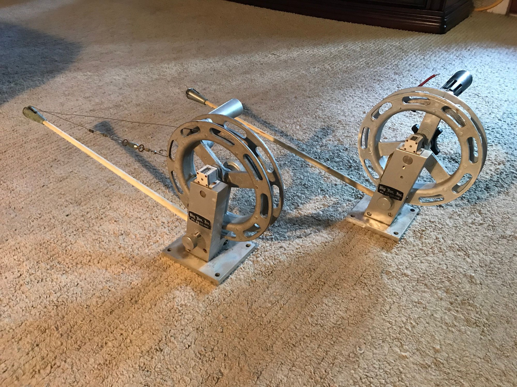 Big Jon Downriggers The Hull Truth Boating and Fishing Forum