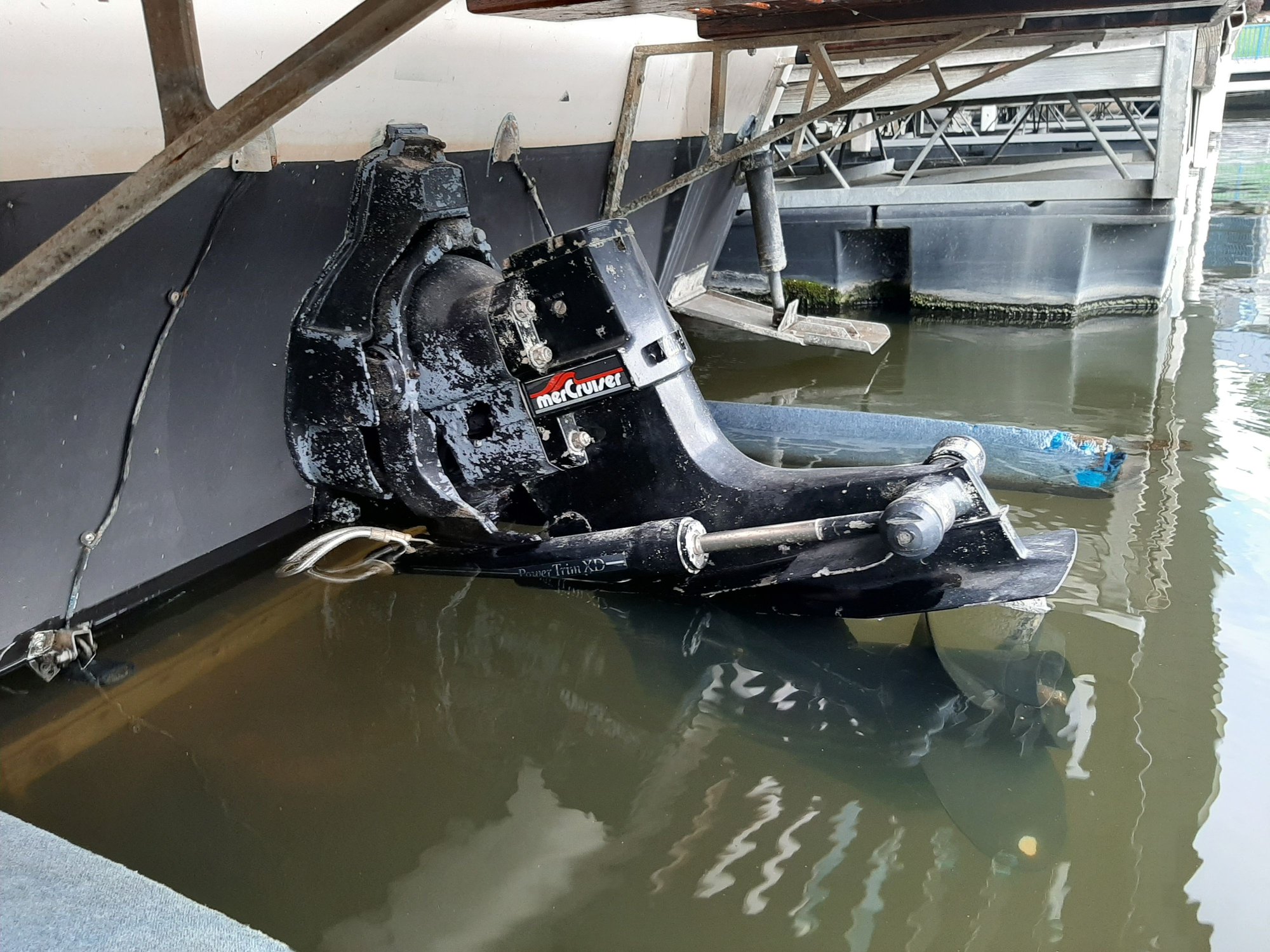 Overheating Mercruiser 350 inboard/outboard! Page 2 The Hull Truth Boating and Fishing Forum