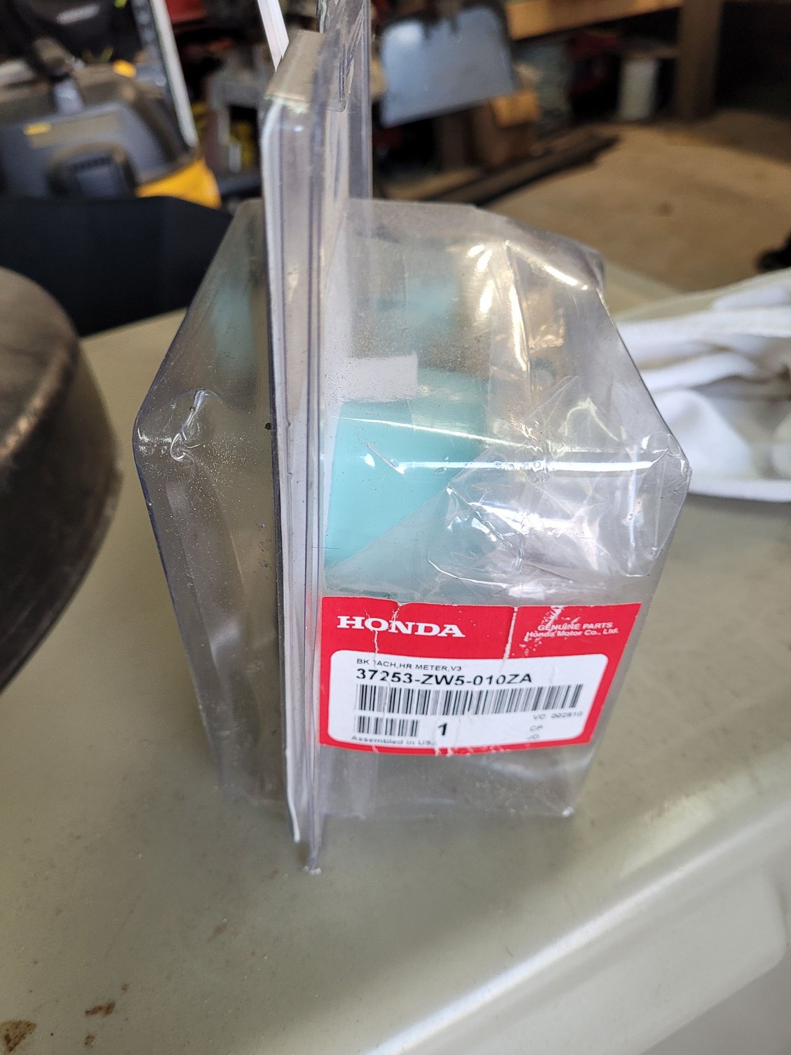 Honda tach/hour meter. The Hull Truth Boating and Fishing Forum