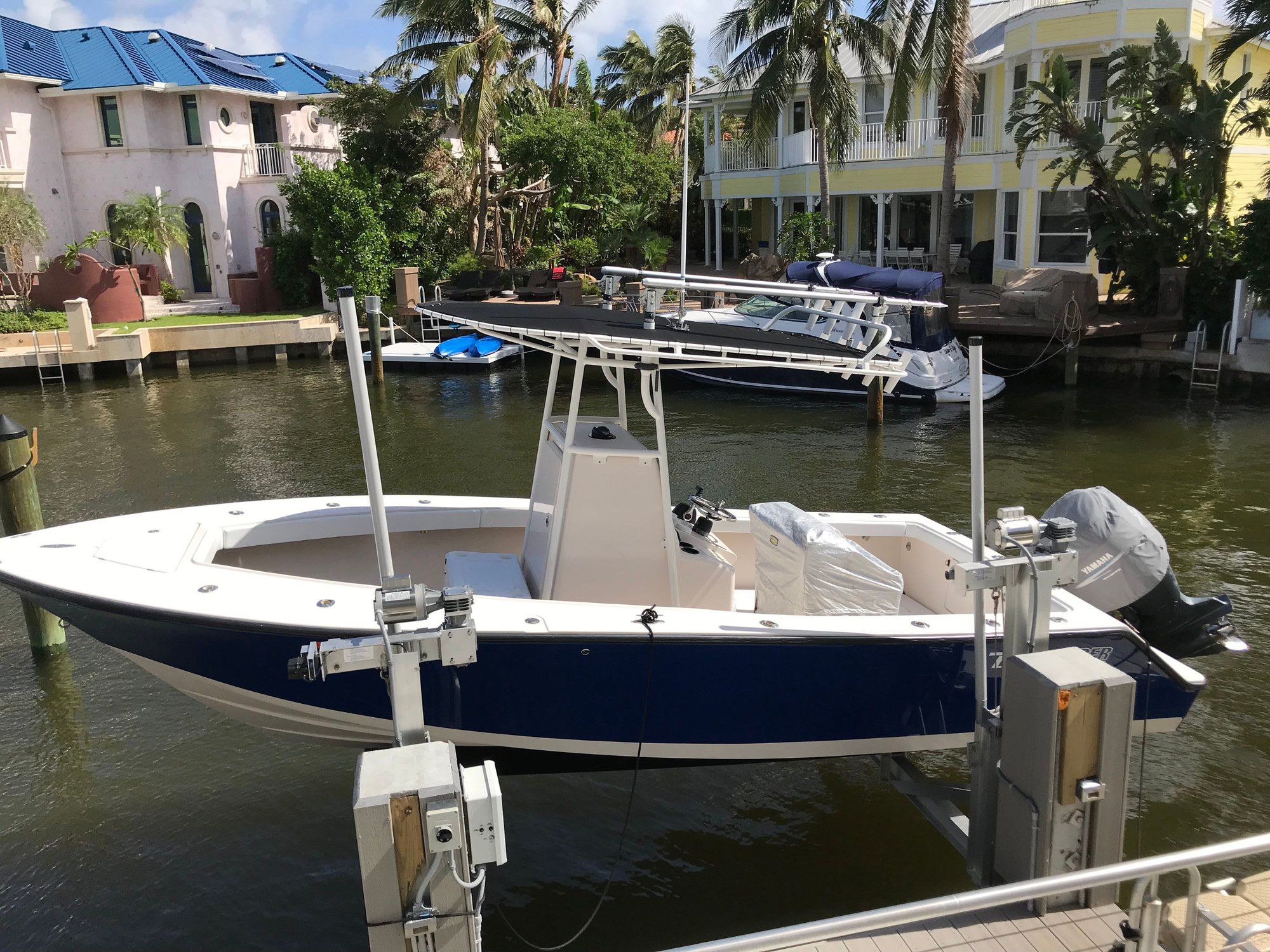 Neptune 7K Vertical Elevator Lift for sale The Hull Truth Boating