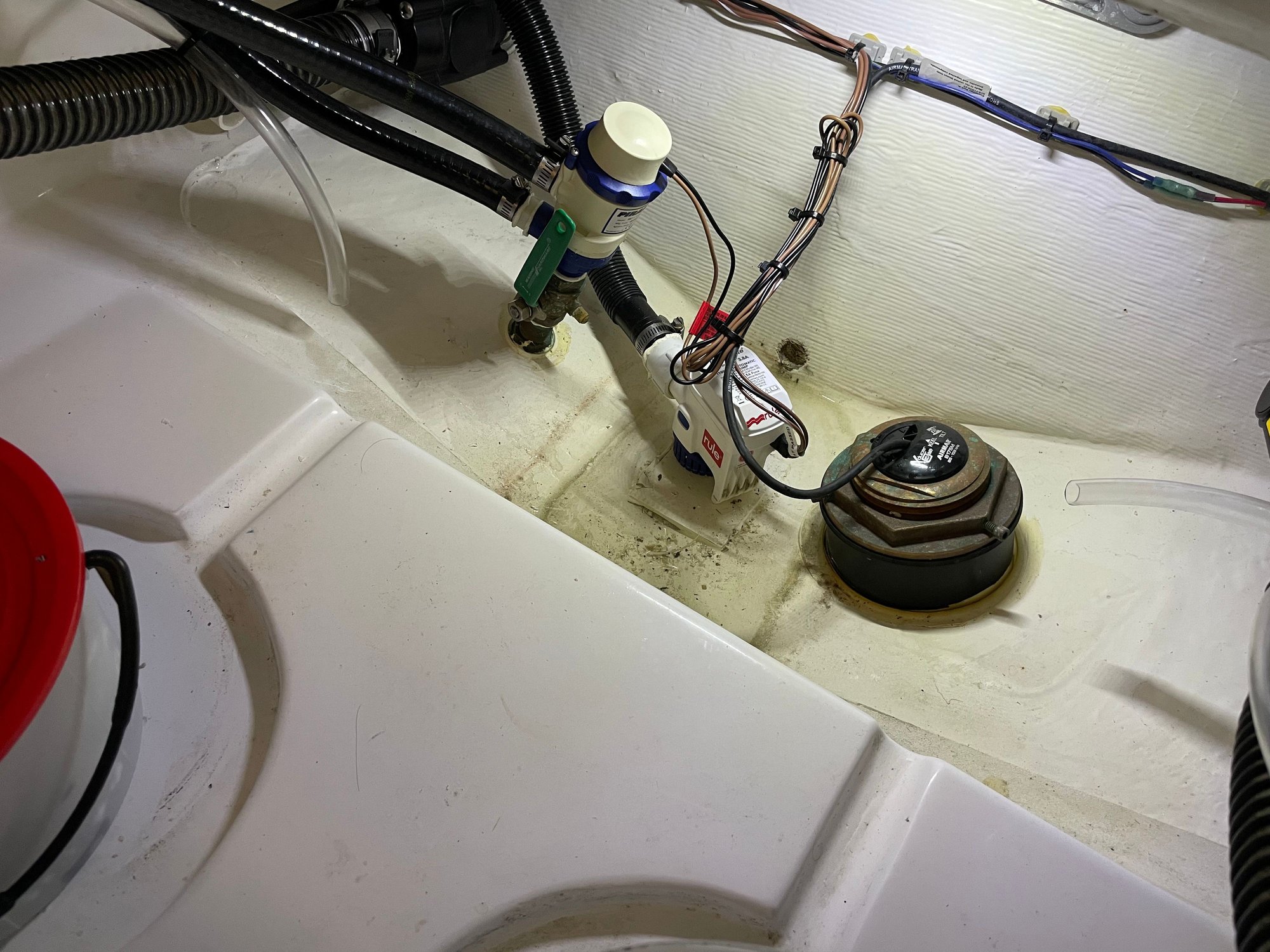 Installing a 2nd bilge pump question The Hull Truth Boating and