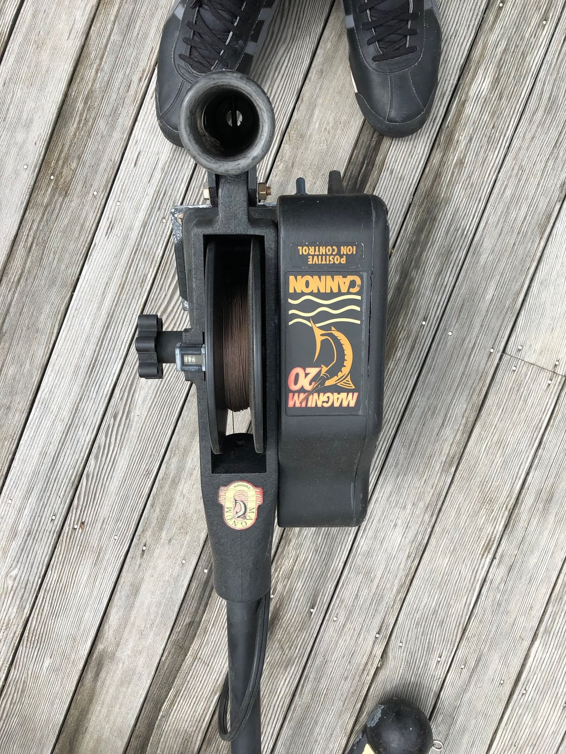 Cannon Mag 20 Electric Downrigger For Sale - The Hull Truth