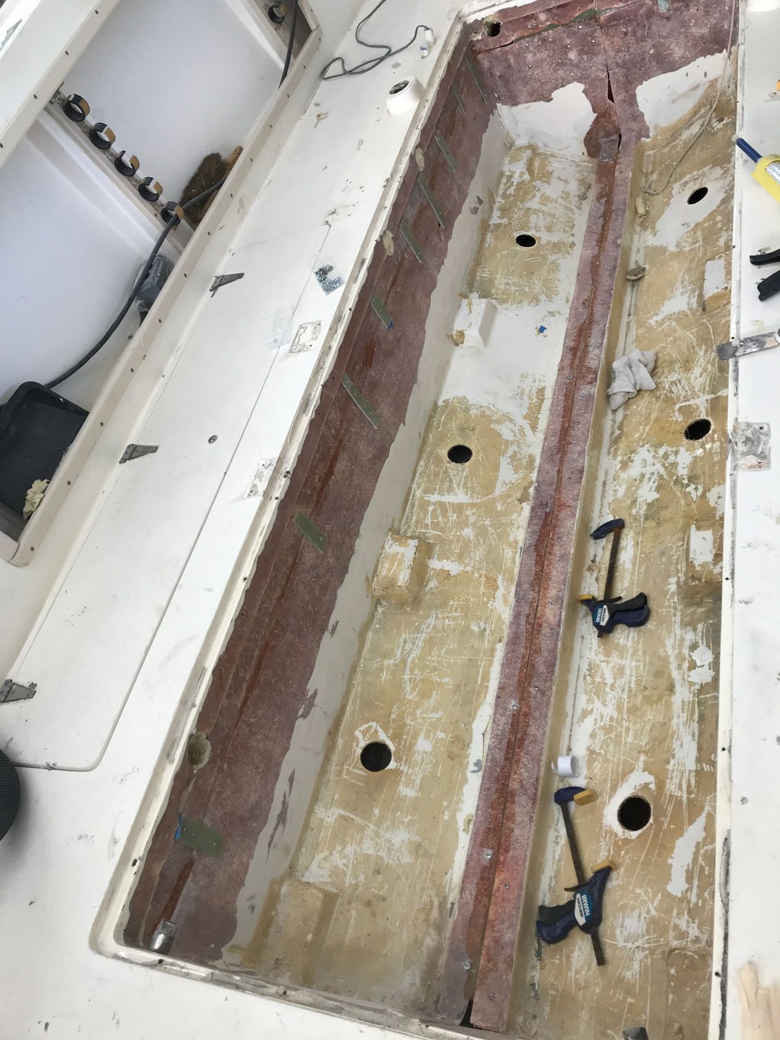 Mako 261 fuel tank The Hull Truth Boating and Fishing Forum