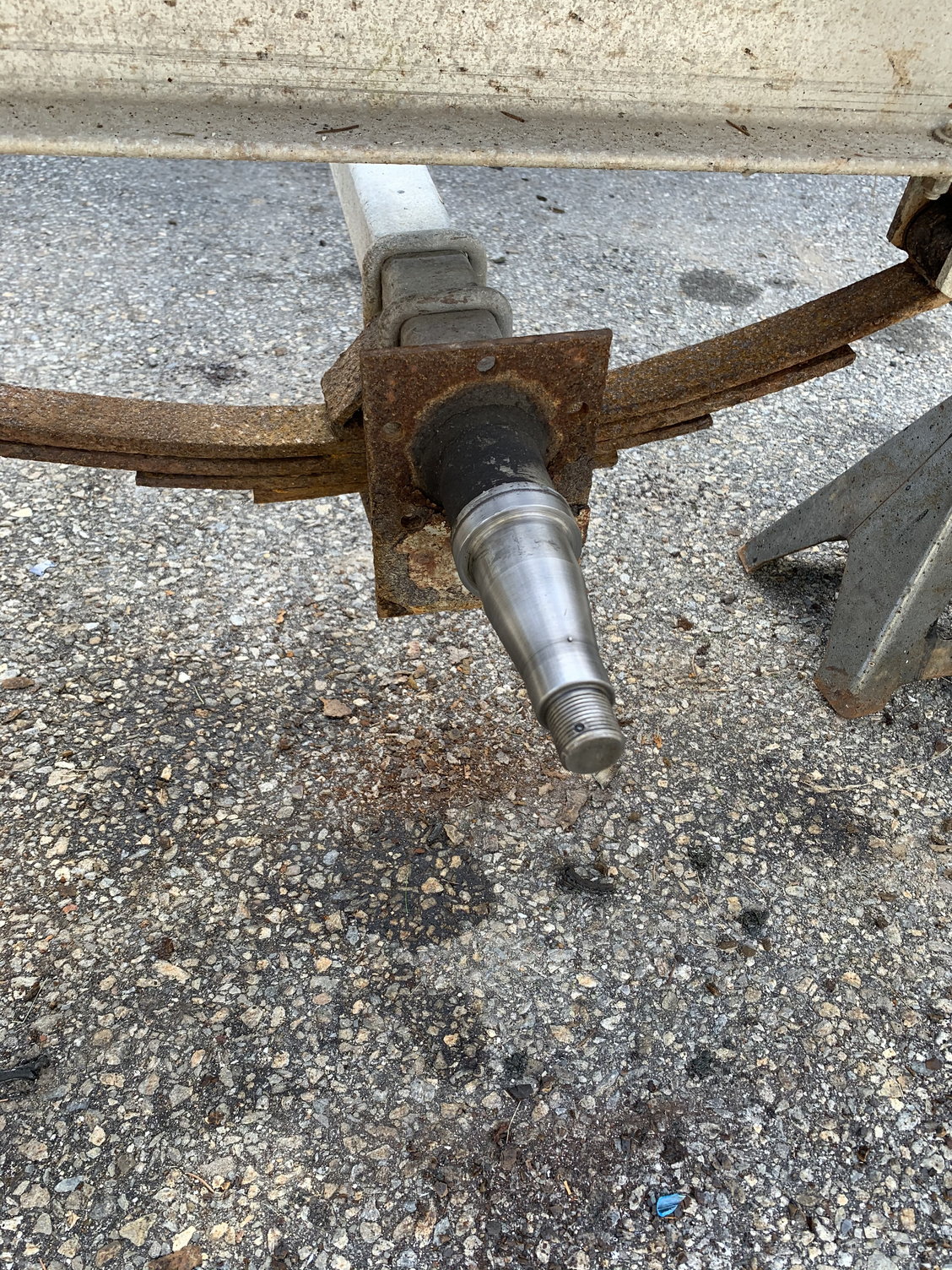 Trailer Axle Spindles, Bearings, and Hubs @ Great Northern Equipment