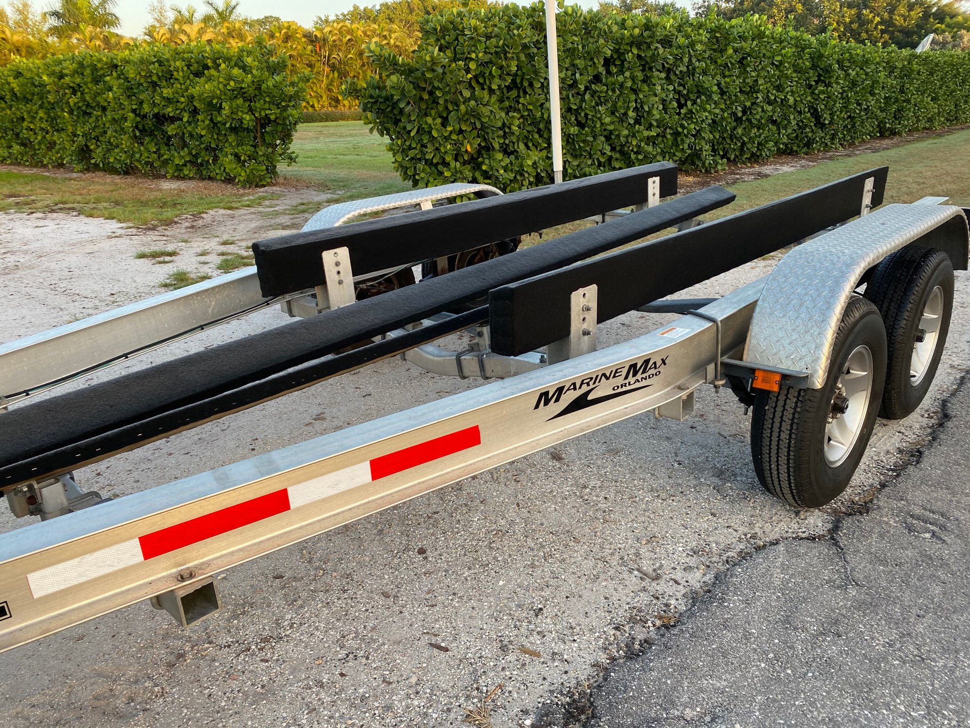 Kqqk/Oquinn Trailers.Html - u335fqf