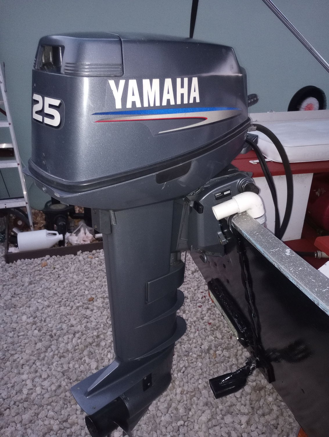 Yamaha 25hp 2 stroke tiller The Hull Truth Boating and Fishing Forum