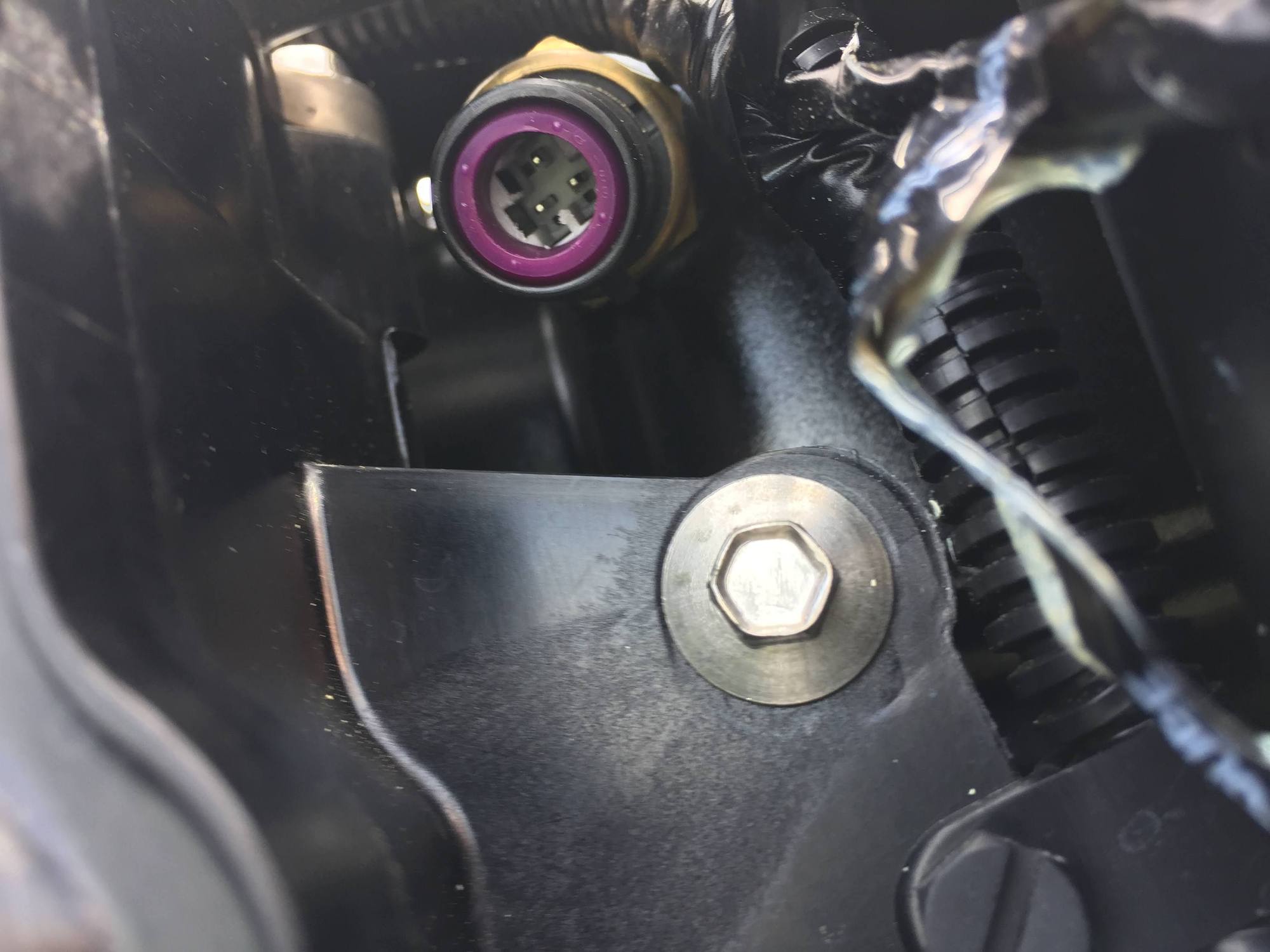 Intermittent Oil Pressure Sensor Failure The Hull Truth Boating and Fishing Forum
