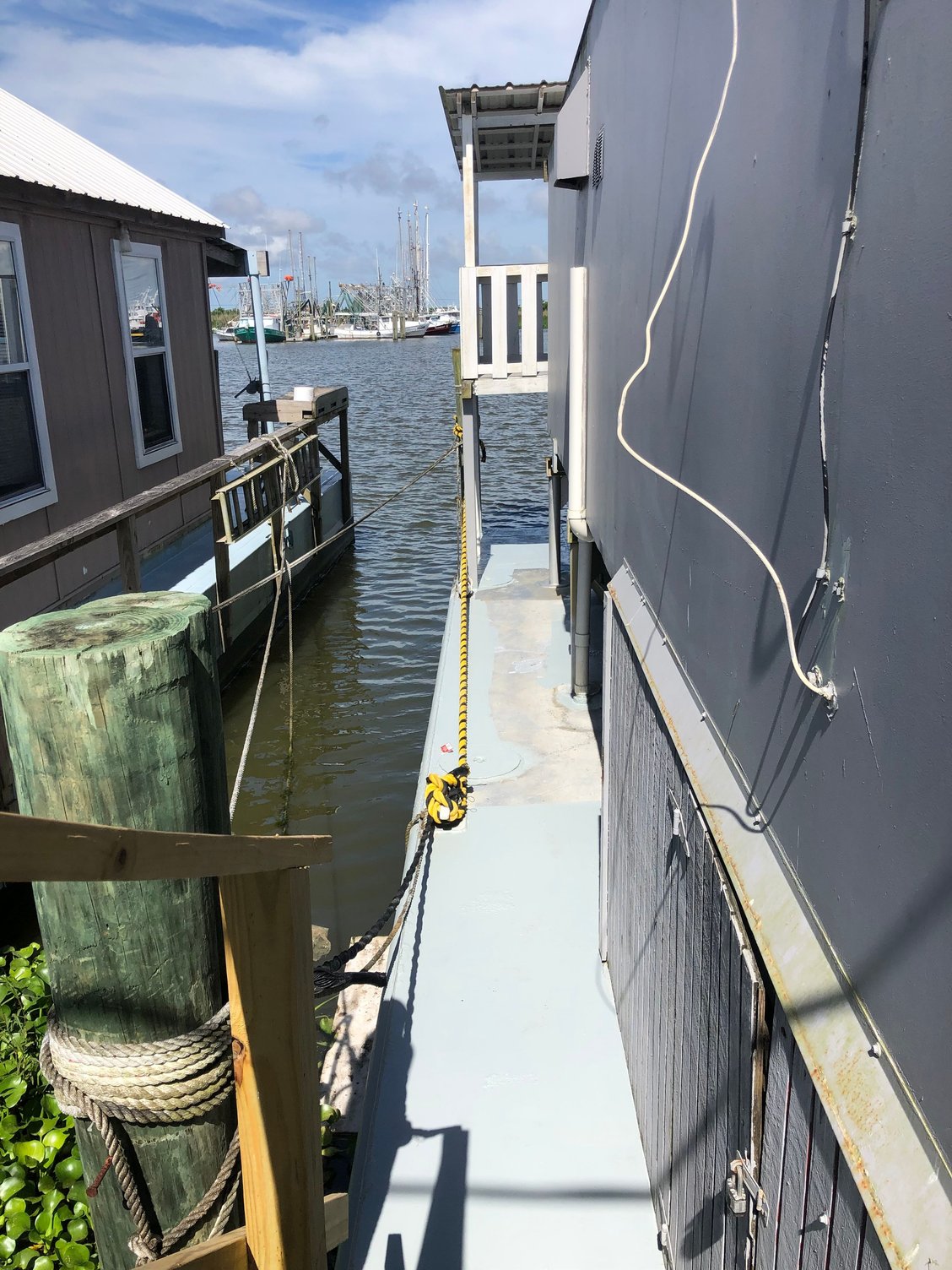 House boat in venice marina la for sale front row The Hull Truth