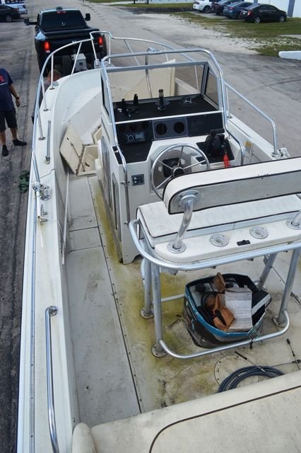 Restoration Of A 1989 Boston Whaler 22 Outrage The Hull Truth Boating And Fishing Forum
