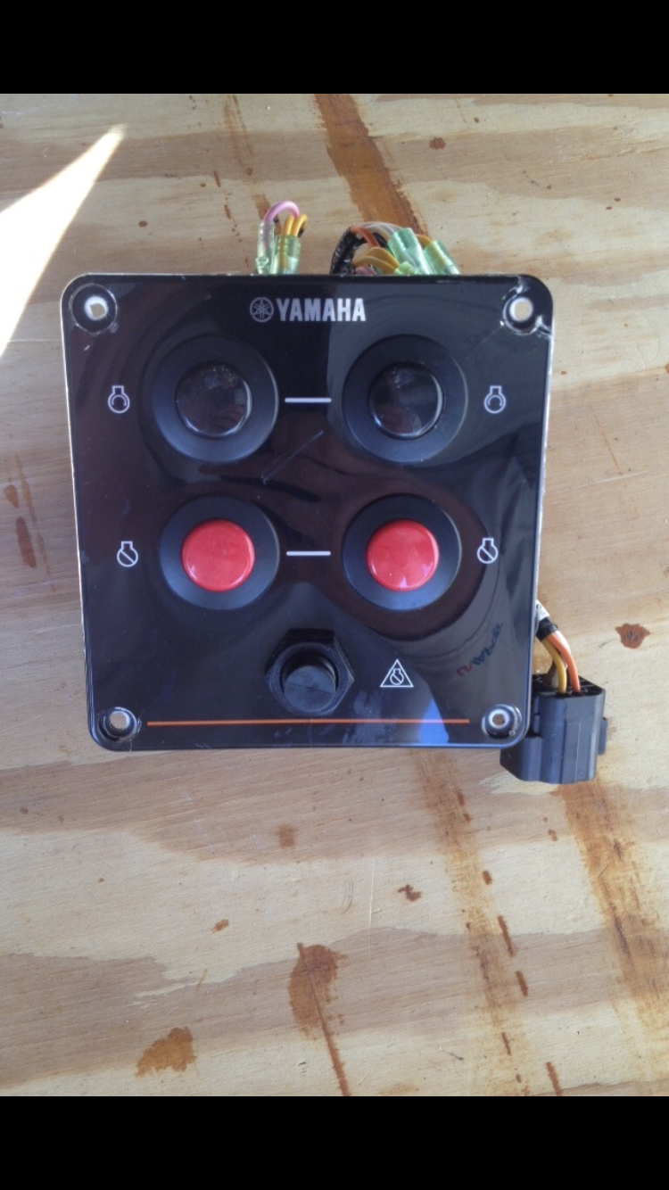 Yamaha Command Link Second Station - Twin Engine- Start ...