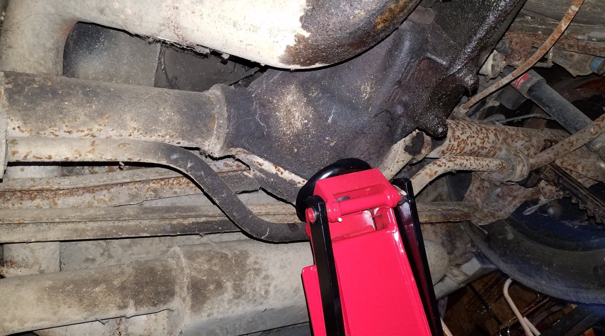 bad pinion seal? Third Generation FBody Message Boards