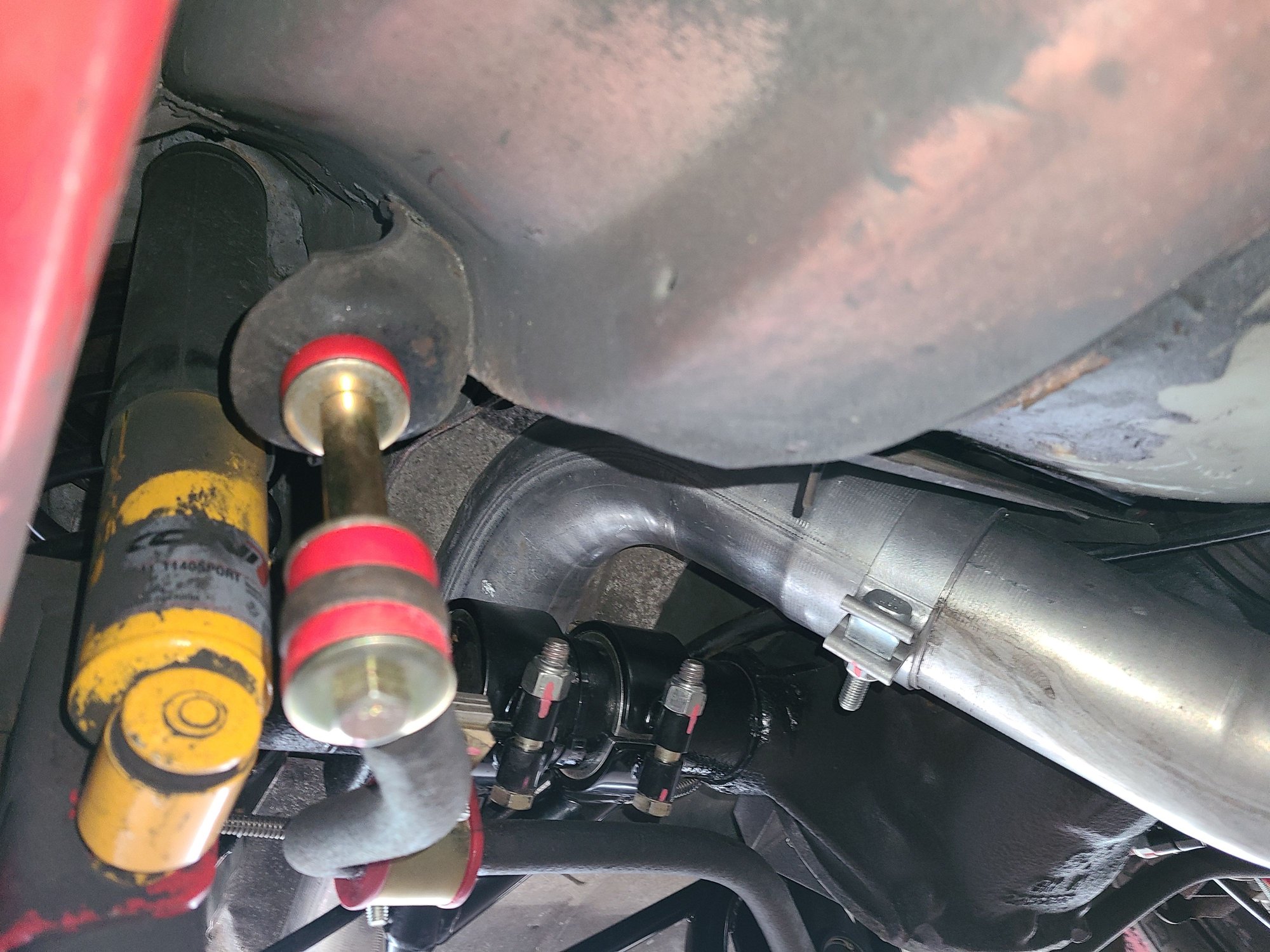 Note the marks on the exhaust tube