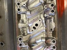 86-91 Corvette intake on top of the Edelbrock 60879 heads