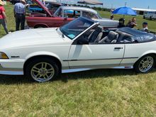 One of the cleanest 88’ Z24 I have seen, even has a stick shift which is rare on the convertibles.