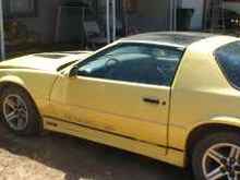 87IROCZYELLOW