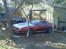 red camaro, donor car for the heart n soul of my first MA'MARO !!!!!!!!!!!!!!!!! ITS AN '88 SPORT COUPE AS WELL, BUT WITH T-TOPS !!!!