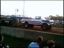 Truck pull Somewere