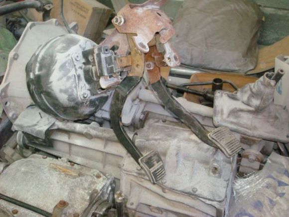 Pedals loosely back in the hanger.