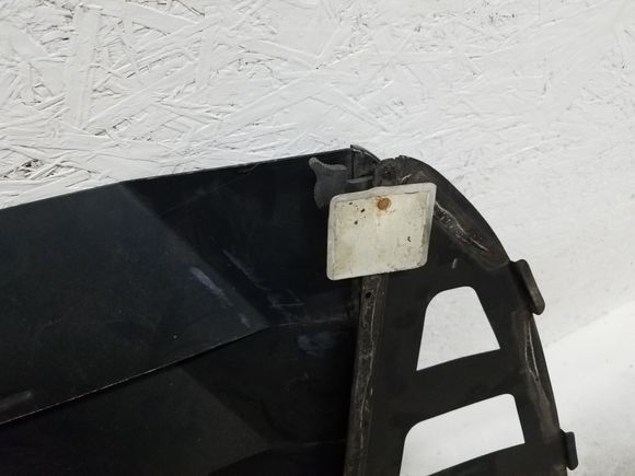 Showing the mounting pad