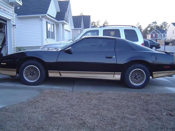 85TAS