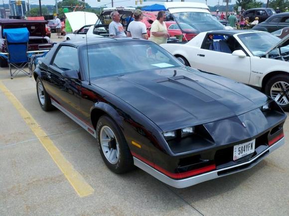 1983 z28