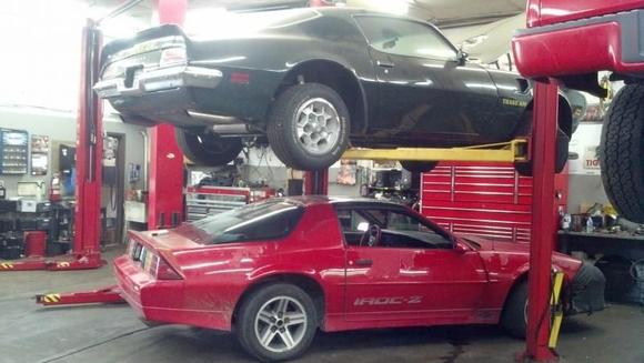 Also came with the wrong Iroc wheels. Can't seem to locate correct wheels to save my life