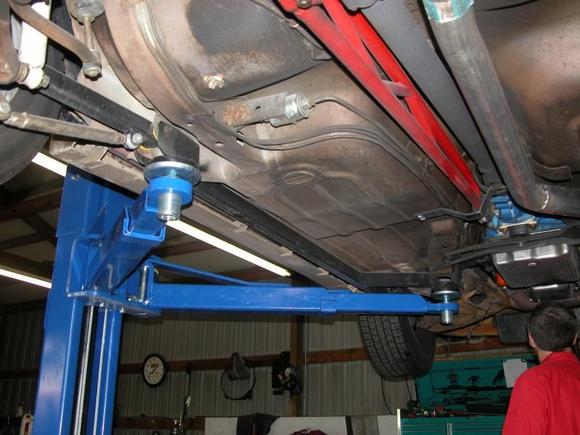 Lakewood Adjustable Tractions Bars and UMI Subframe Connectors. Jeg's Driveshaft Safely Loop