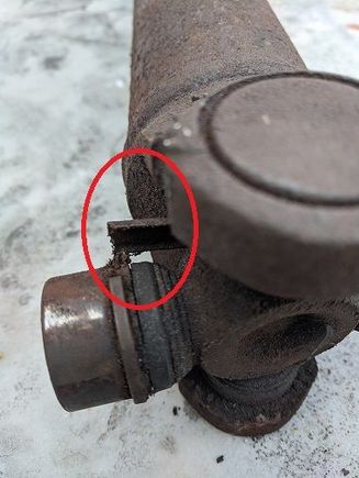 Some sort of clip breaking off the u joint. See below