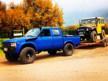 Pulling the Land Crusier to Mud wheeling Trip....