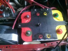 needs a logo or sticker on top