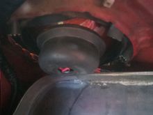 now you see why I had to modify the headlight wiring and remove the 1" plug as well as cheat it forward with the rubber hose spacers....TIGHT!